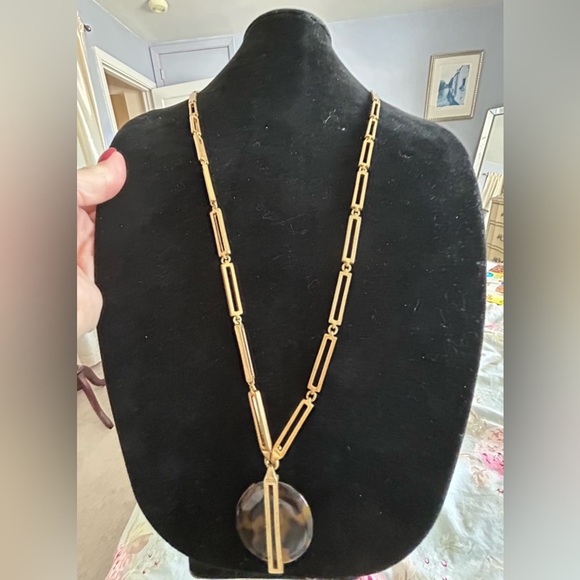Stella & Dot Jaya Tortoise Pendant Necklace EUC - Picture 9 of 10